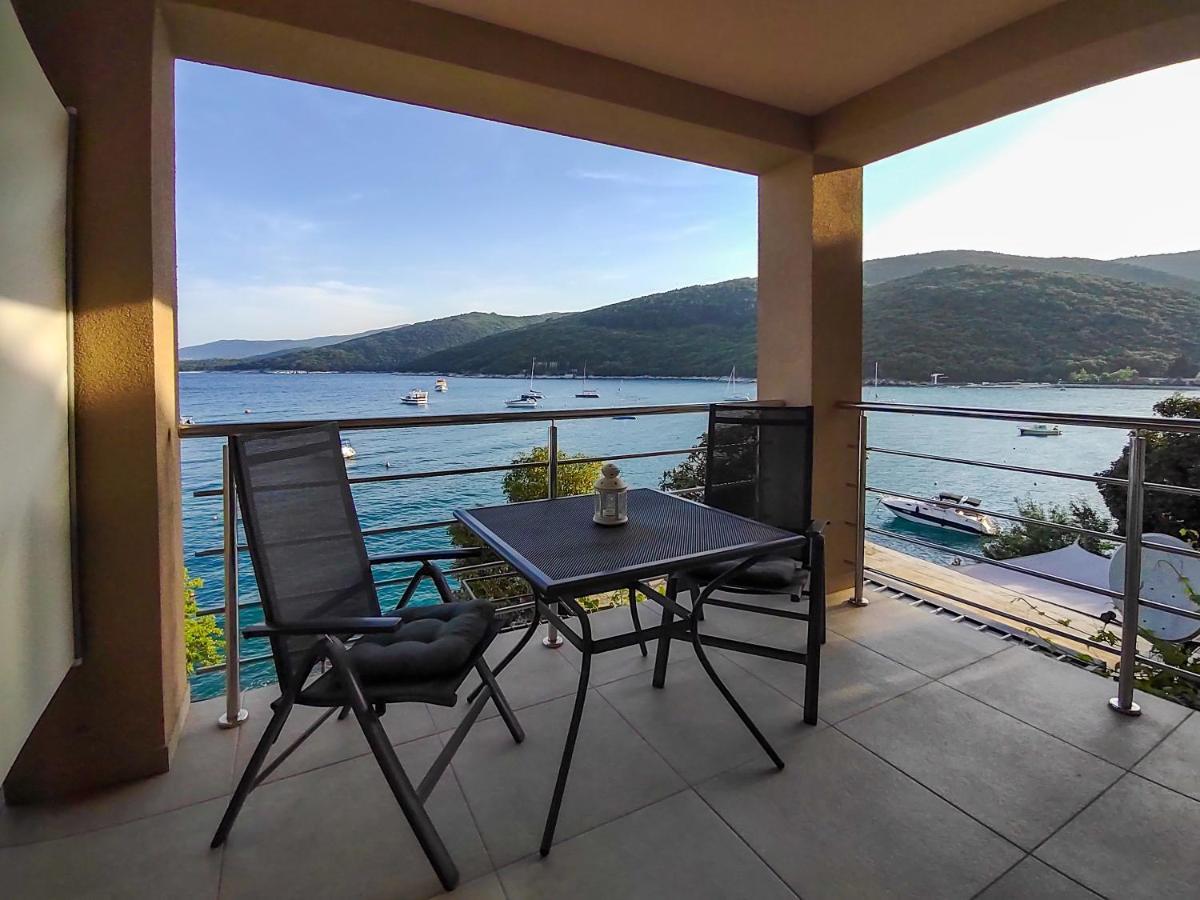 Studio Apartment Above Promenade W Terrace & Parking Rabac Exterior photo