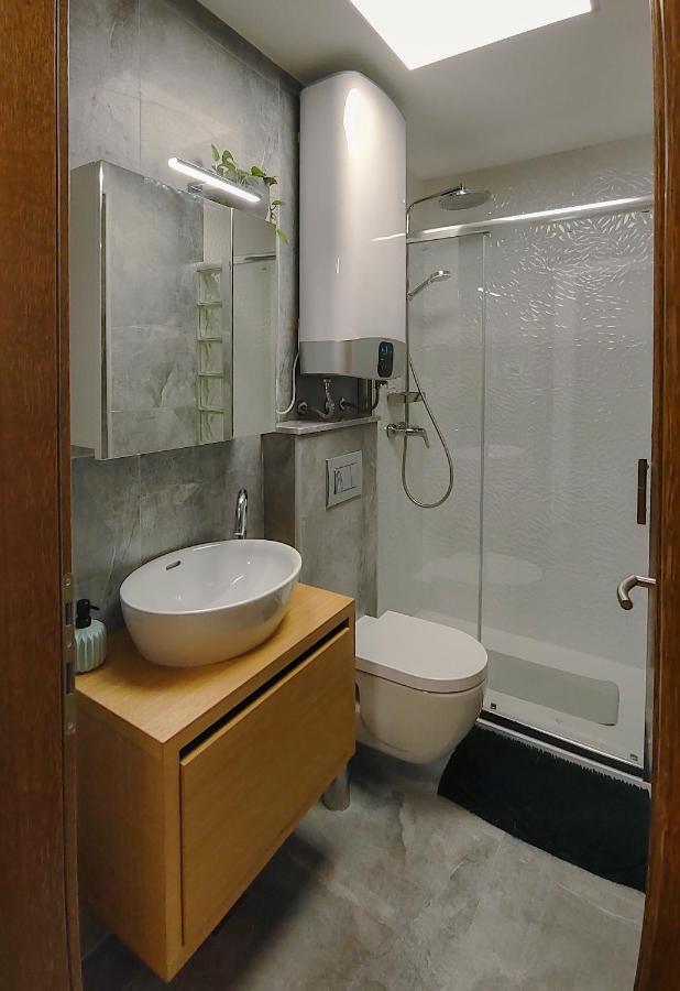Studio Apartment Above Promenade W Terrace & Parking Rabac Exterior photo